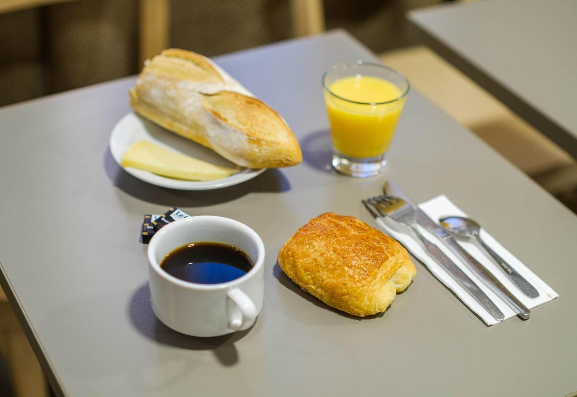 B&B Hotel Villeneuve Loubet Plage Zewnętrze zdjęcie
