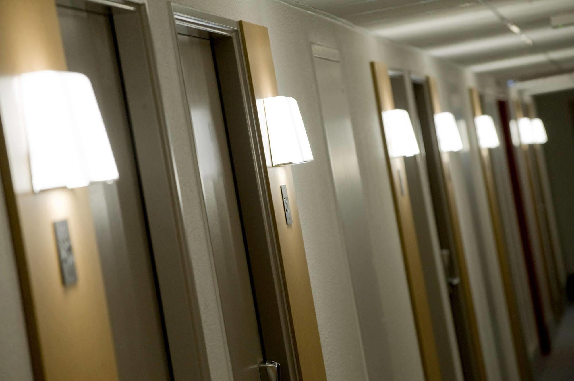 B&B Hotel Villeneuve Loubet Plage Zewnętrze zdjęcie